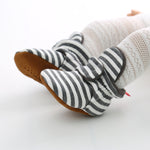 Load image into Gallery viewer, Baby Soft Sole Shoes Striped Warm Shoes
